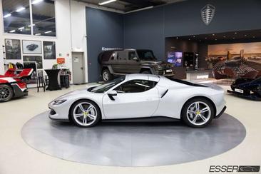 Ferrari 296 GTS — photo 6