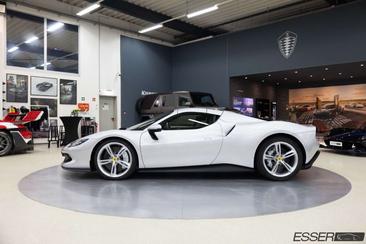 Ferrari 296 GTS — photo 7