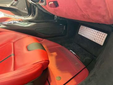 Ferrari SF90 Stradale — photo 38