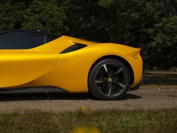 Ferrari SF90 Stradale — photo 26
