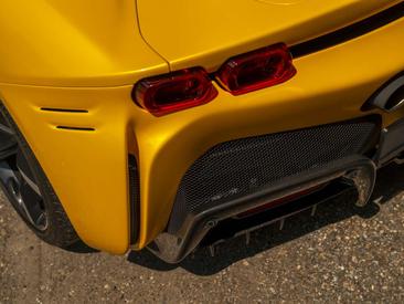 Ferrari SF90 Stradale — photo 39