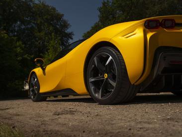 Ferrari SF90 Stradale — photo 50