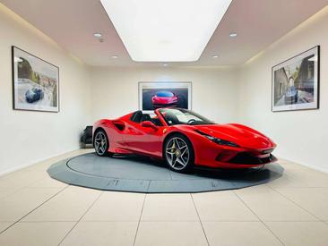 Ferrari F8 Spider — photo 9