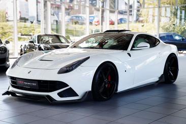 Ferrari F12 Berlinetta — photo 3