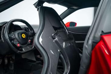 Ferrari 458 Speciale — photo 11