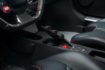 Ferrari 458 Speciale — photo 13