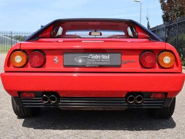 Ferrari Mondial — photo 10