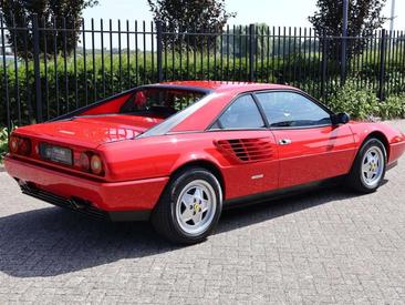 Ferrari Mondial — photo 11