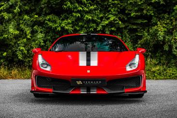 Ferrari 488 Pista — photo 9