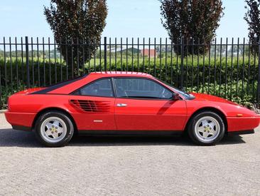 Ferrari Mondial — photo 14