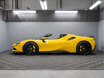 Ferrari SF90 Spider — photo 5