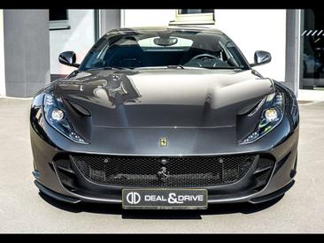 Ferrari 812 Superfast — photo 5