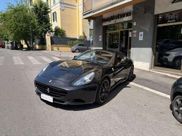 Ferrari California — photo 2