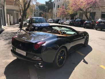 Ferrari California — photo 3