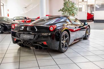 Ferrari 458 Italia — photo 6