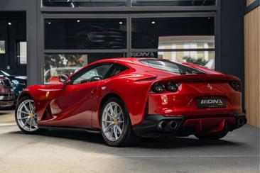 Ferrari 812 Superfast — photo 5