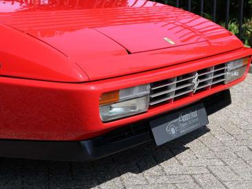 Ferrari Mondial — photo 23