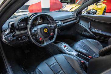 Ferrari 458 Italia — photo 7