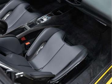 Ferrari SF90 Spider — photo 13