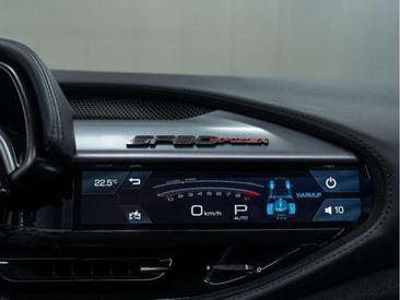 Ferrari SF90 Spider — photo 14