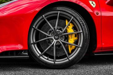 Ferrari 488 Pista — photo 34