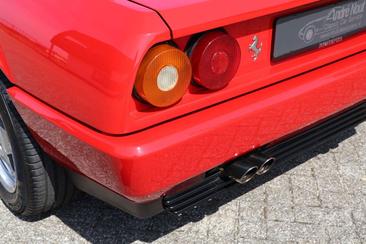 Ferrari Mondial — photo 30