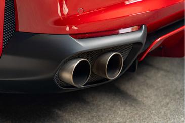 Ferrari 812 Superfast — photo 19