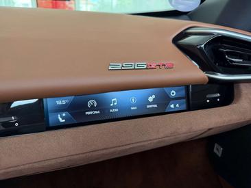 Ferrari 296 GTS — photo 11