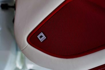 Ferrari F12 Berlinetta — photo 32