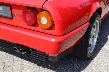 Ferrari Mondial — photo 32