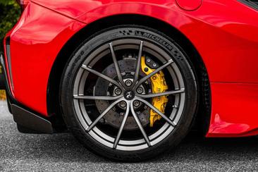 Ferrari 488 Pista — photo 40