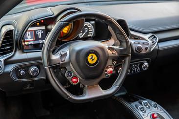 Ferrari 458 Italia — photo 11