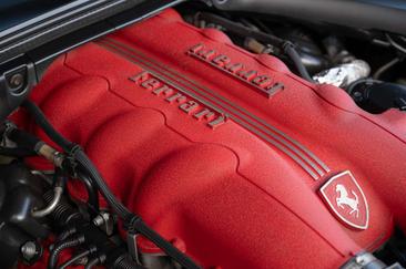 Ferrari California — photo 8