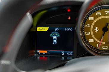 Ferrari 812 Superfast — photo 45