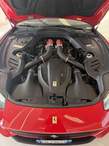 Ferrari GTC4Lusso — photo 7