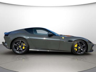 Ferrari 12 Cilindri — photo 6