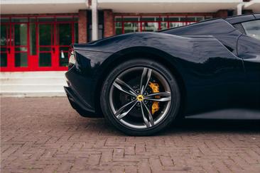Ferrari 296 GTS — photo 4