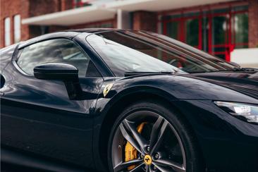 Ferrari 296 GTS — photo 8