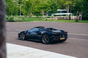 Ferrari 296 GTS — photo 13