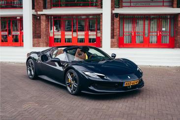 Ferrari 296 GTS — photo 16