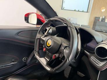 Ferrari GTC4Lusso — photo 16
