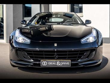 Ferrari GTC4Lusso — photo 5