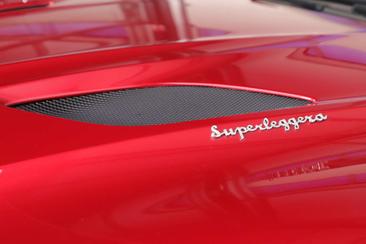 Aston Martin DBS Superleggera Coupé — photo 7