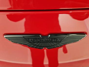 Aston Martin V8 F1 Carbon Performance — photo 15