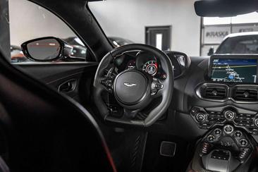 Aston Martin Coupe Q Carbon Performance — photo 21