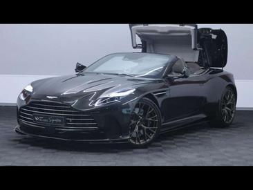 Aston Martin DB12 Volante V8 — photo 2