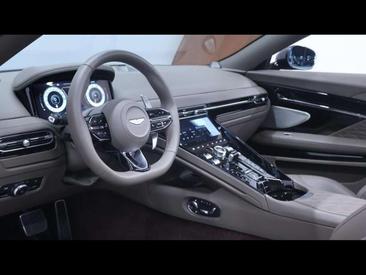 Aston Martin DB12 Volante V8 — photo 27