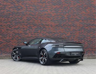 Aston Martin DBS 5.2 V12 Superleggera — photo 2