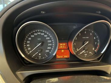 BMW Z4 SDrive35i — photo 13