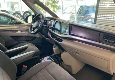Volkswagen Multivan Style — photo 5